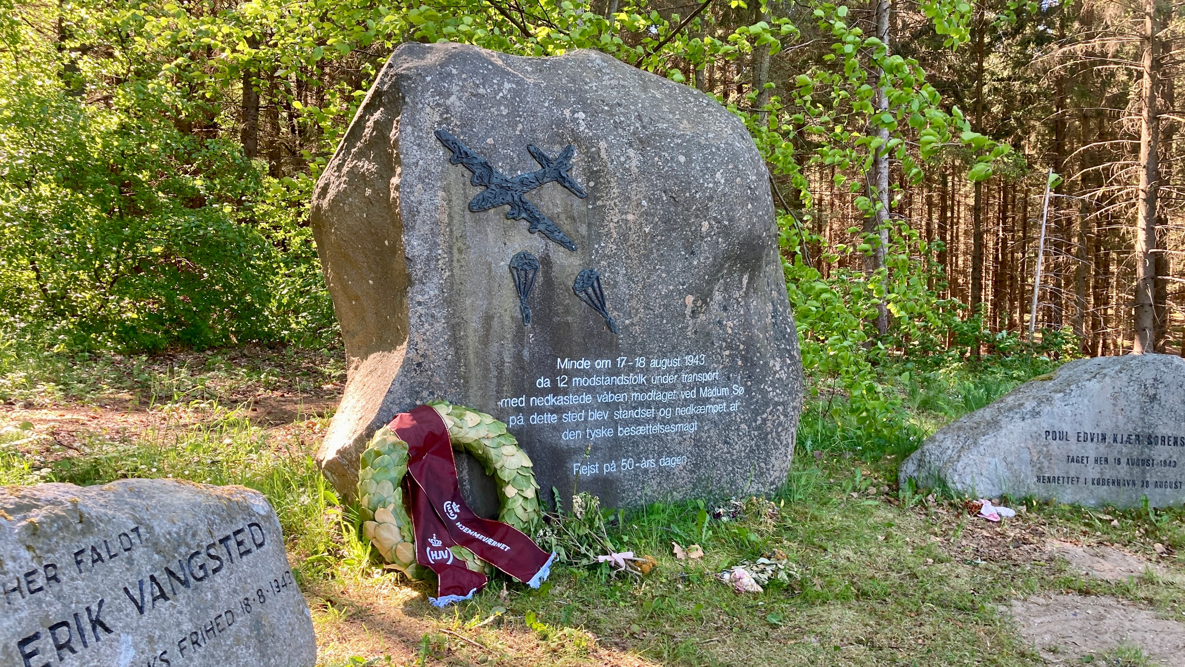 Niels Erik Vangsteds mindesten