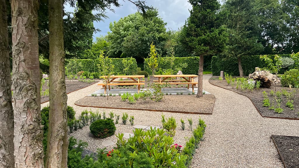 Garten, Skodborg Kirche