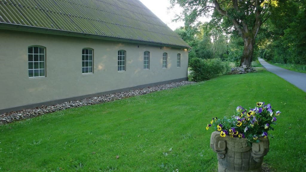 Engelsholm Bed & Breakfast